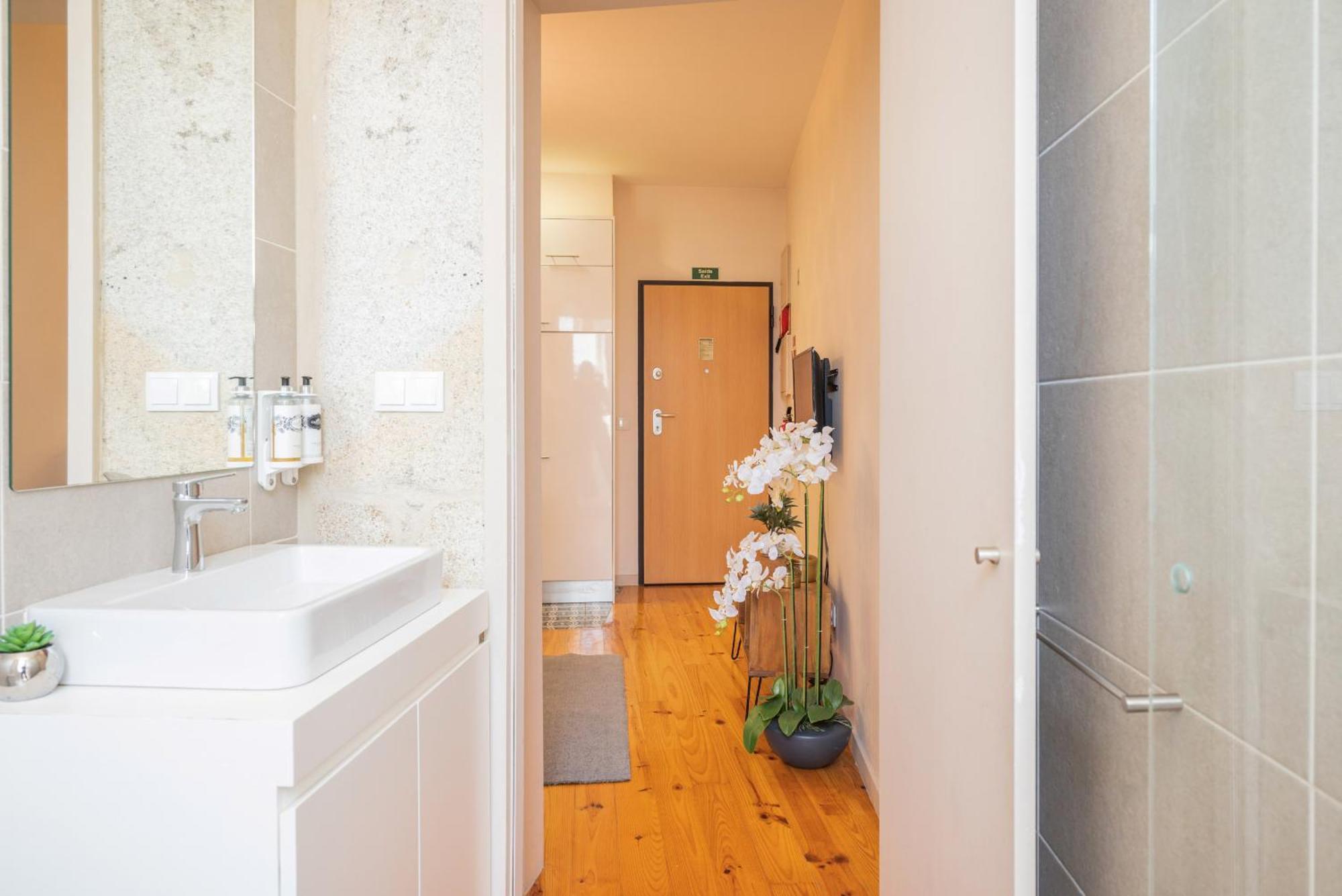 Lovely Charm House Downtown Porto Near Metro With Ac Extérieur photo