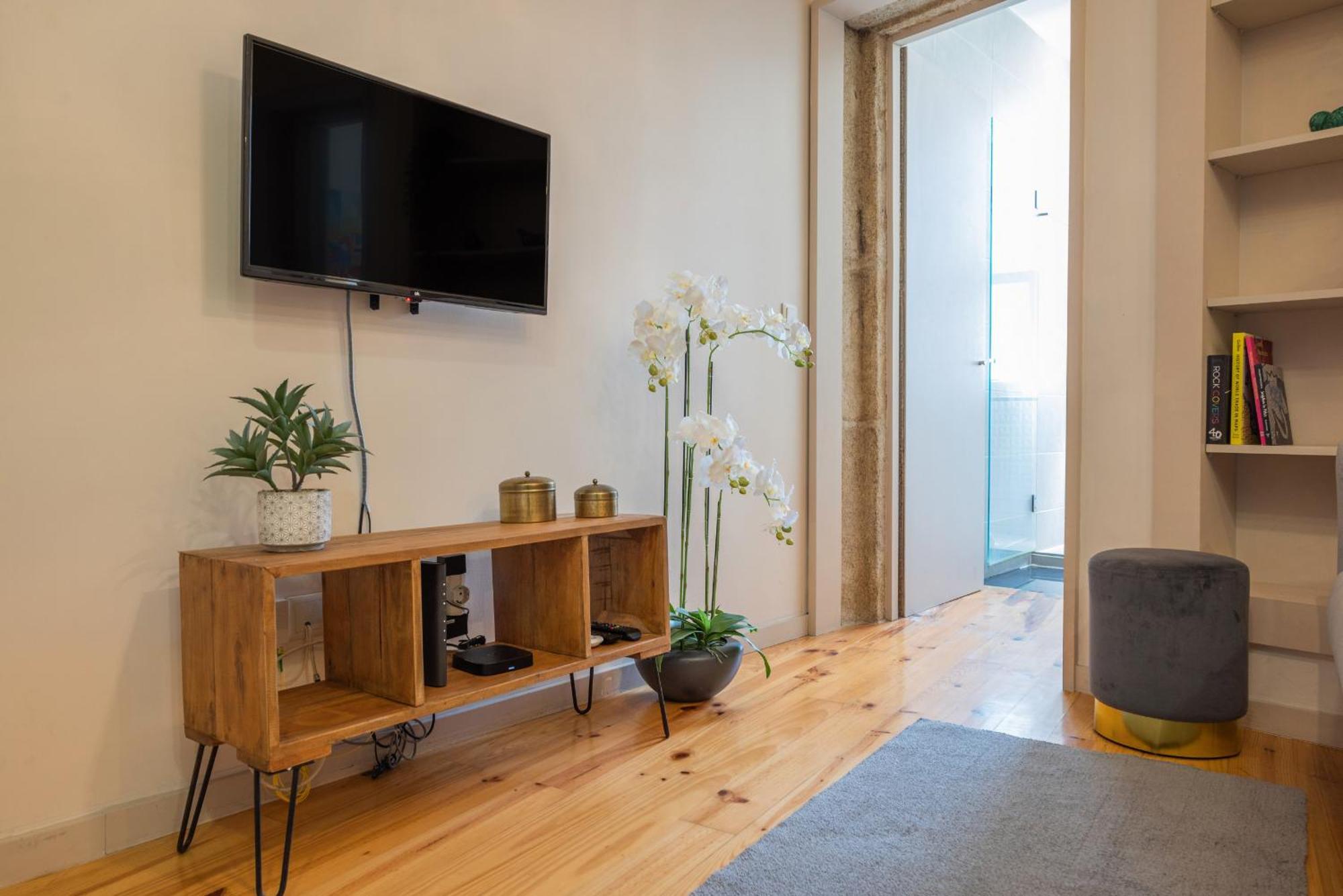 Lovely Charm House Downtown Porto Near Metro With Ac Extérieur photo